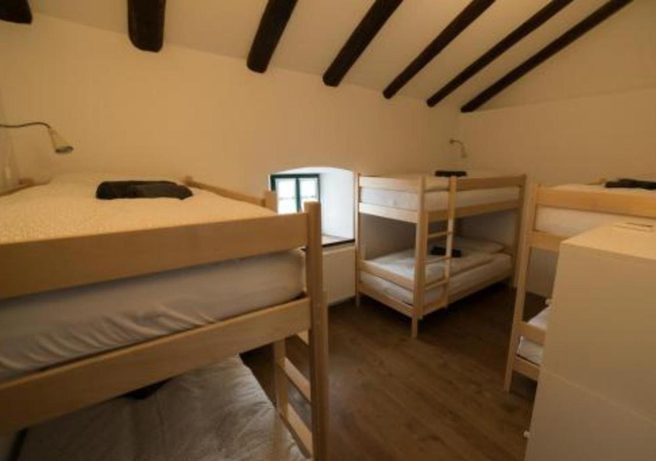 Hostel Skrla Divaca Bagian luar foto